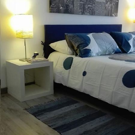 Nice Apartment In Milano, Close To Undergrond M3 Buitenkant foto